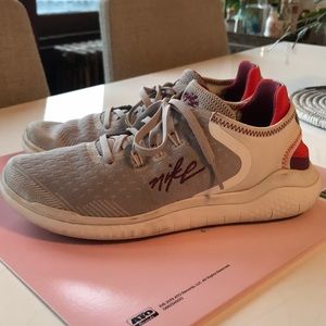 Nike Women’s Free Run sneakers